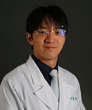 李慶威 (Ching-Wei Lee)