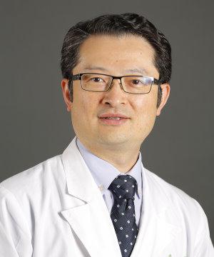 張世霖 (Shih-Lin Chang)