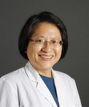 劉怜瑛 (L. L. LAU,)