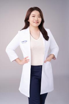 潘奕穎 (Yi-Ying Pan)圖