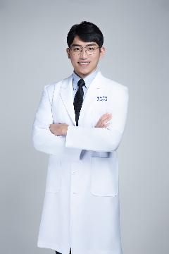 柯彥廷 (Yen-Ting Ko)圖