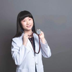 楊晴文 (Ching-Wen Yang)圖