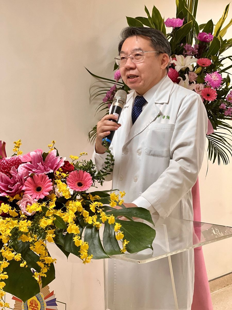 李偉強副院長致詞歡迎梅約醫學中心Sungjune Kim教授